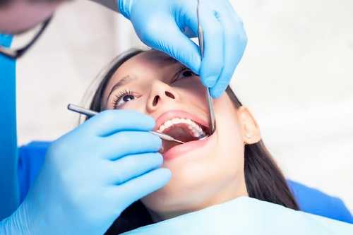 鑲固定義齒對天然牙有損傷嗎？
