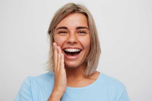 牙外傷會引起牙齒松動嗎？